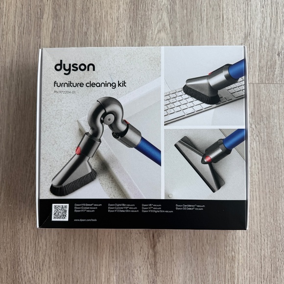 Dyson Furniture Cleaning Tool Kit Original Retail $69.99, NWT Free Shipping - Picture 1 of 3